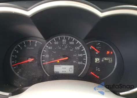 2015 Nissan Quest S z USA, uszkodzony, nr VIN JN8AE2KP1F9126792